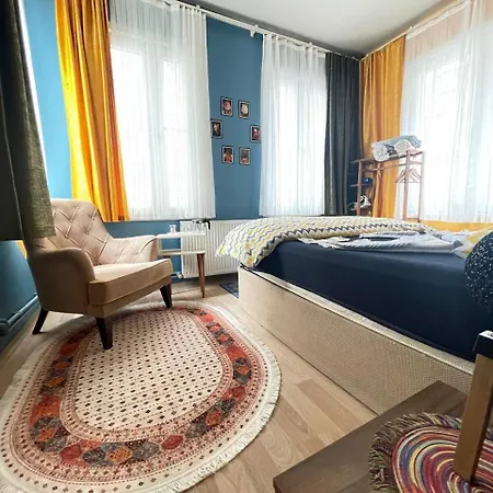 Apartment Taksim Square *